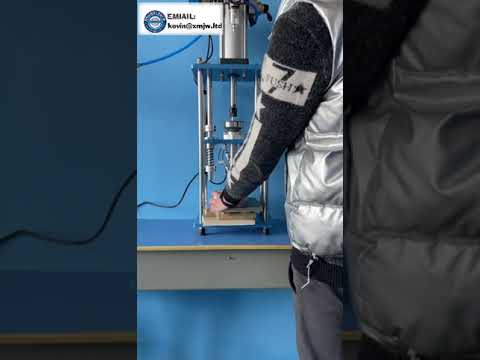 Mesin Ekstrusi Plastik Pneumatik Semi-Automatik 40g Menegak untuk Kabel USB & Suis Kuasa