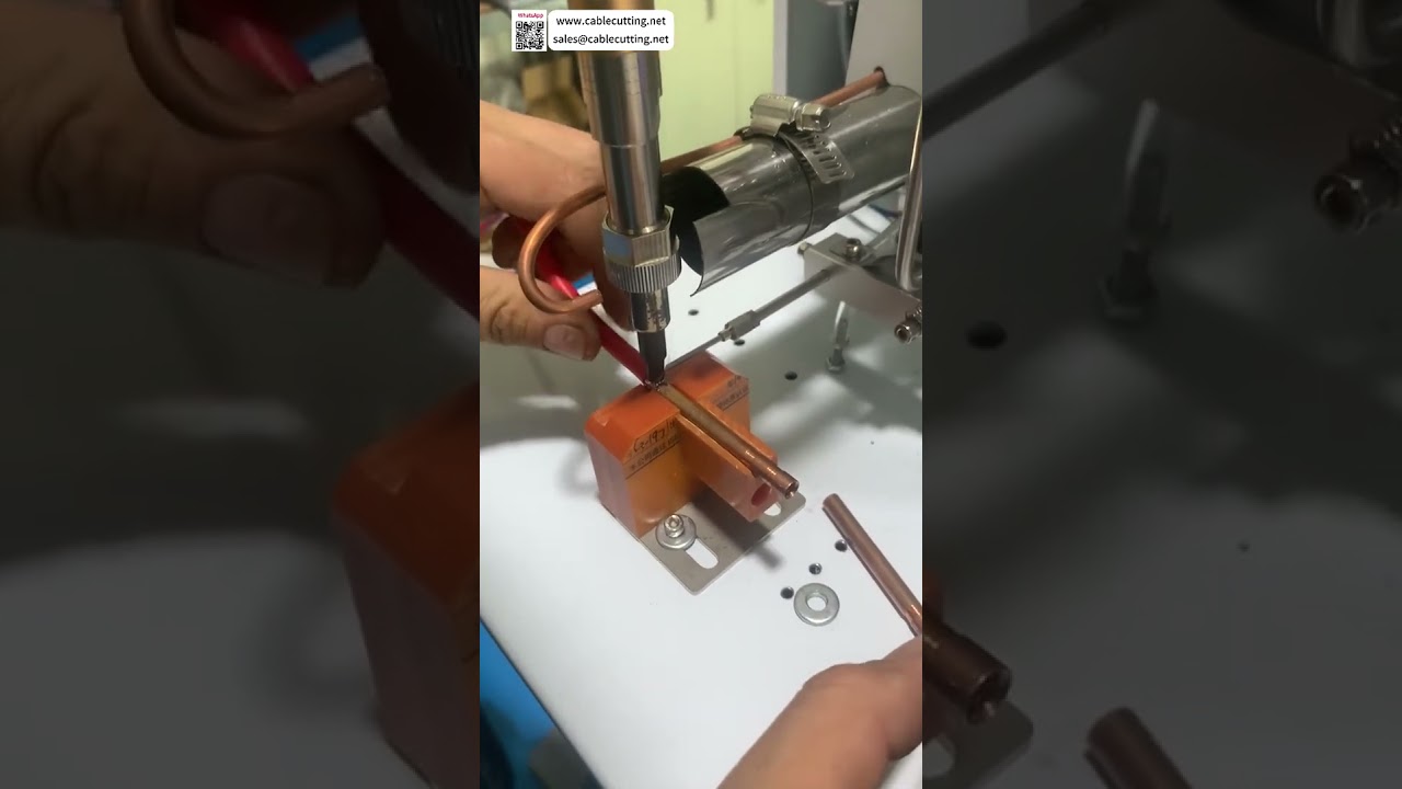 Mesin Pateri Semi Automatik  8 Tolok Wayar Silikon ke Tiub Tembaga Alat Kimpalan Ketepatan
