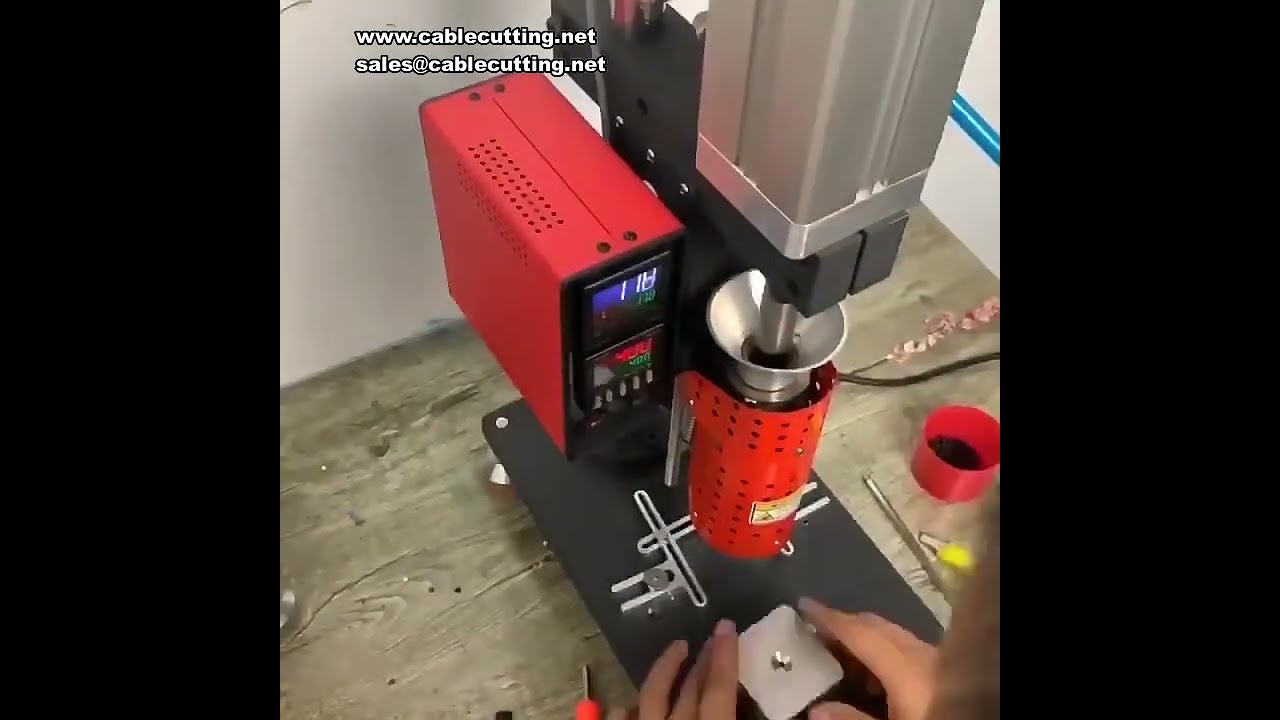 Mesin Acuan Suntikan Pneumatik Separa Automatik 100G – Sesuai untuk Fon Kepala, Kord Kuasa, Palam USB