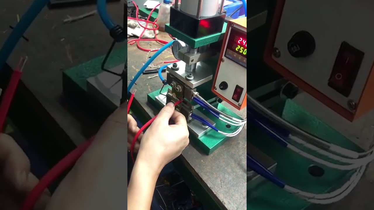 Mesin Penyarung Pneumatik & Termal untuk Kabel #machine #cablewirestrippingmachine #factory