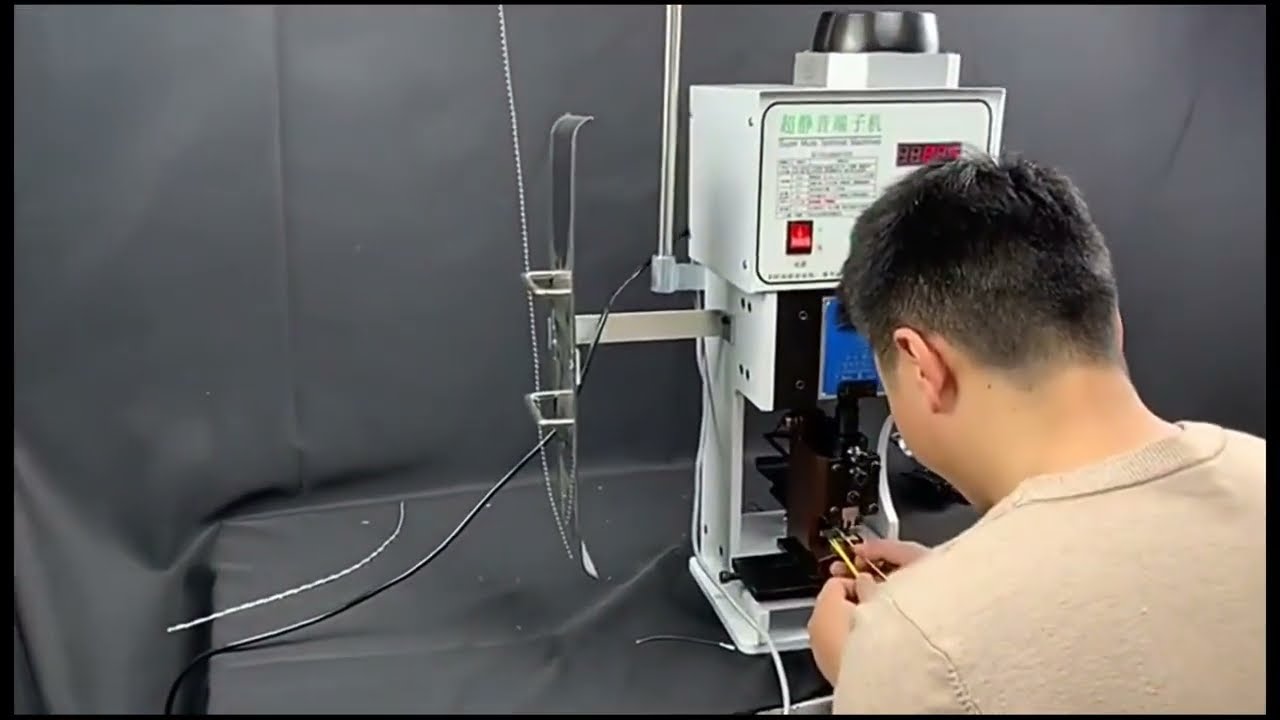 Mesin Penekan Terminal Suapan Hujung Menegak untuk Wayar & Kabel - Acuan dan Pemborong Crimping Terminal