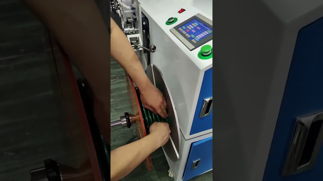 Mesin Gulung Paip Air Tepat & Kemas dengan Kawalan Kelajuan Boleh Laras & Sistem Pengasingan Automatik #kilang #mesin