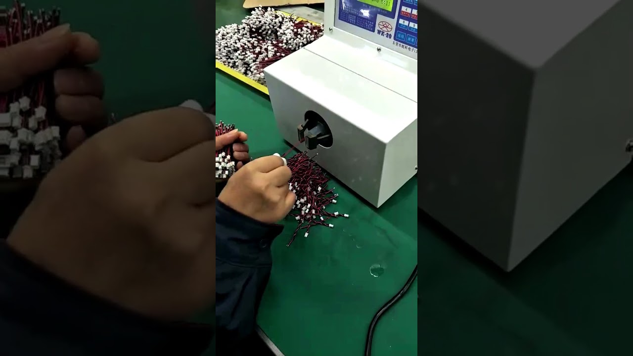 Mesin Pintasan Wayar Berfungsi Memutar Dua Kabel #machine #cablewirestrippingmachine #factory