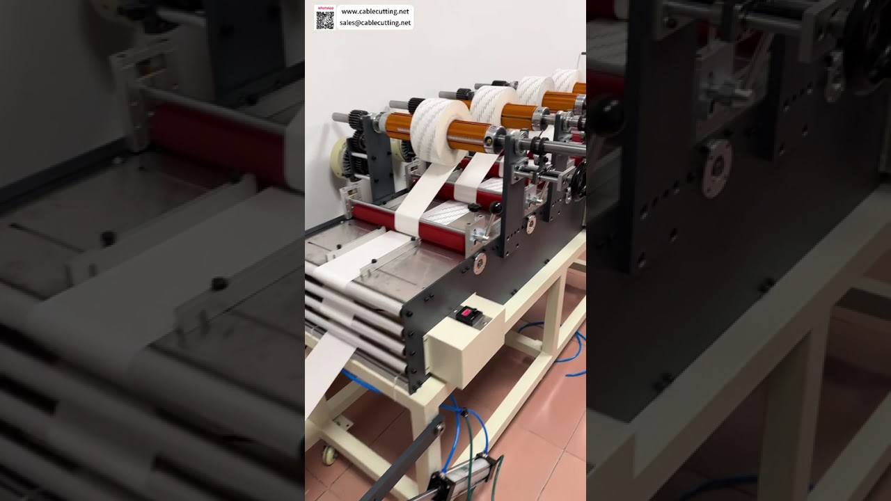 Sistem Mesin Laminasi Stiker Empat Lapis dengan Penjajaran Tepi ke Tepi dan Pemotongan Tersuai