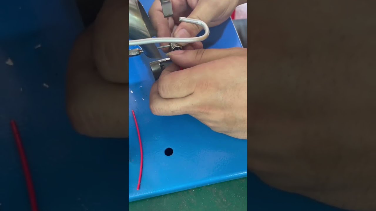 Mesin Kimpalan Semi Automatik untuk Wayar Kimpalan & Palam Penerbangan | Tingkatkan Kecekapan Kilang #mesinkimpalan #wayar #automasi