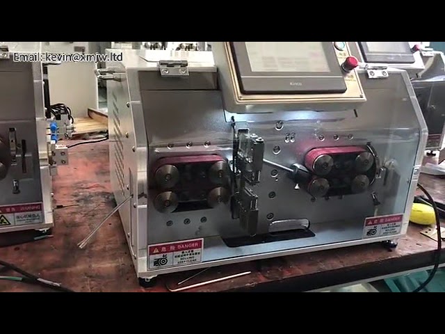 Mesin Pengupas & Pemotong Wayar Automatik Penuh untuk 2-6 Teras - Mesin Kupas Kabel Berbilang Teras