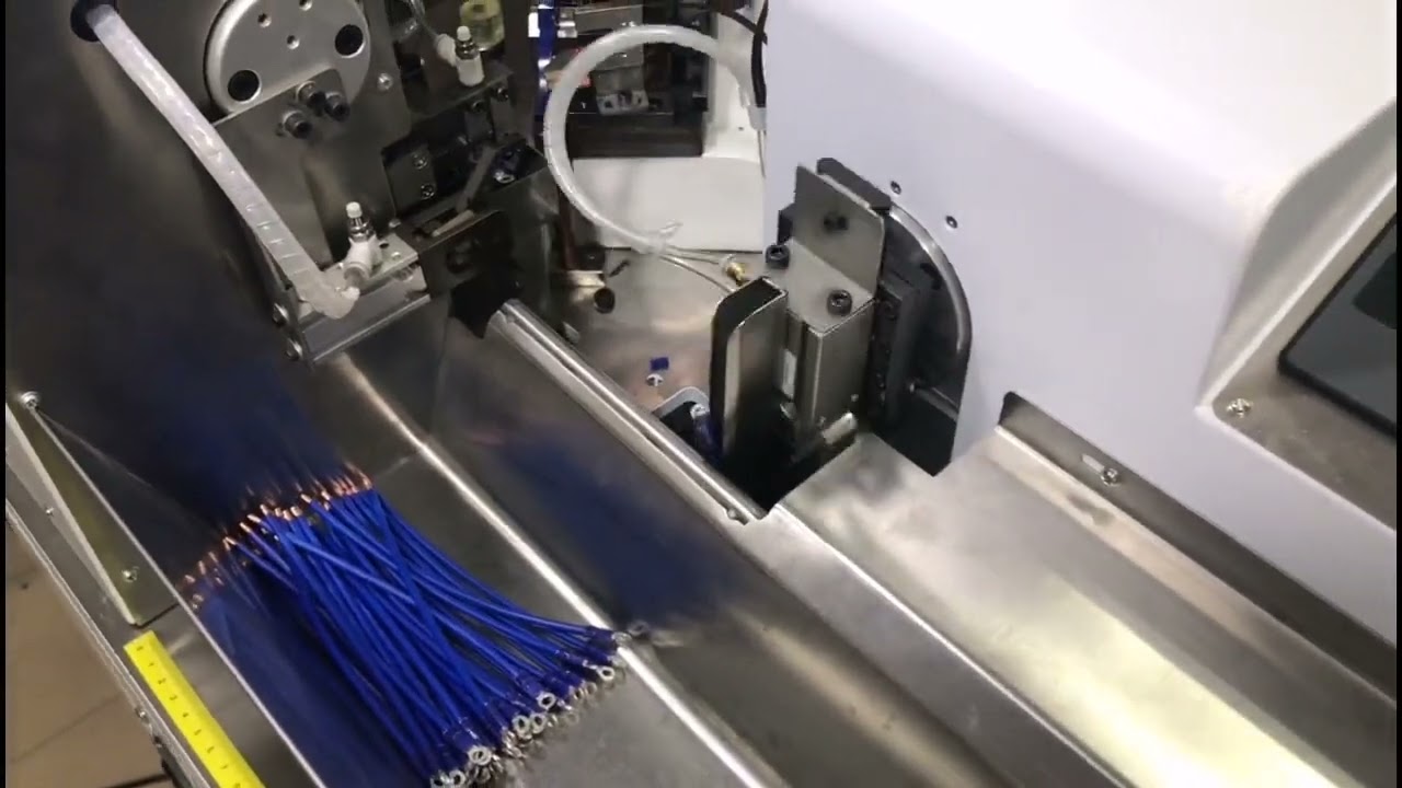 Mesin Crimping Automatik Tekan Sejuk untuk Wayar Terminal Pra-Penebat dalam Kotak Agihan